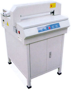 QZ-450V精密电动切纸机